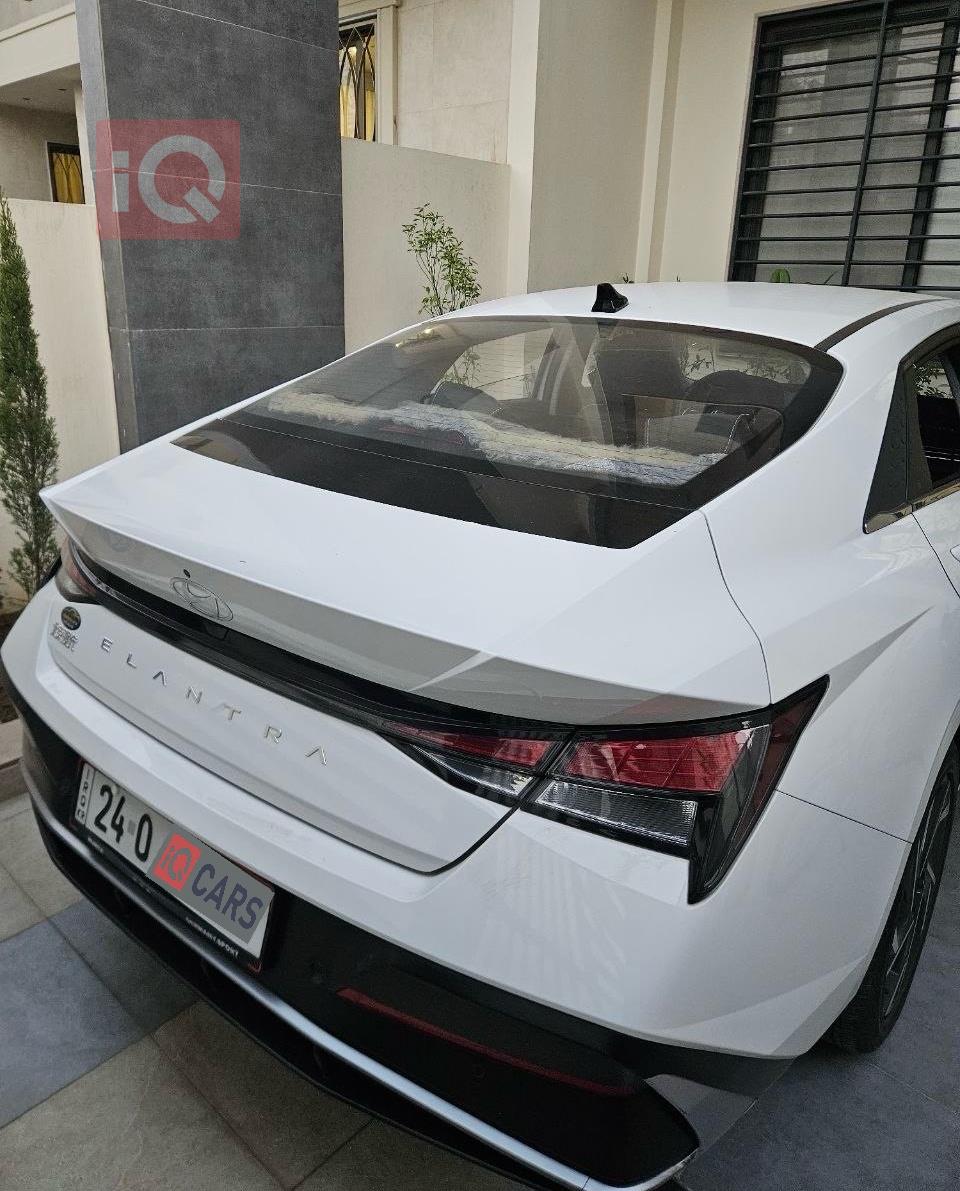 هيونداي النترا